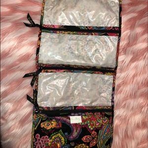Vera Bradley Makeup - Makeup storage ❤️ Vera Bradley Makeup - Makeup storage ❤️